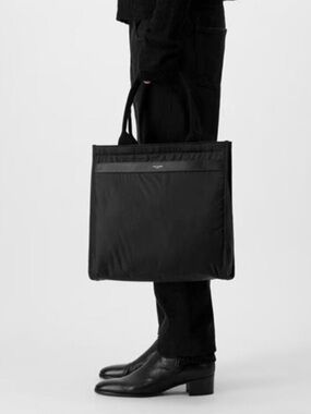 BRAND-NEW‎ with TAGS Saint Laurent City Tote Bag*Includes Dust Bag